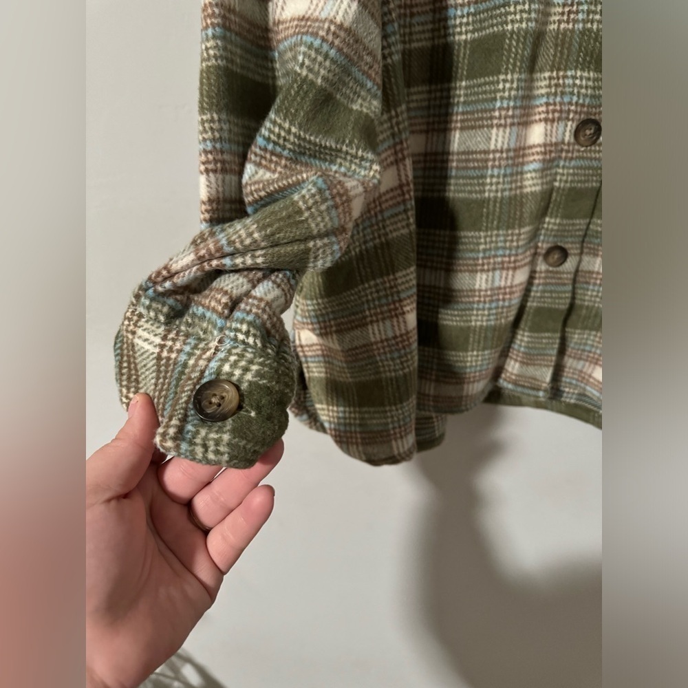 Dip - Soft Green Plaid Shacket - Picture 6 of 10